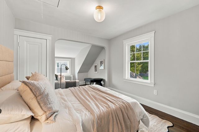 74 Tedesco St, Marblehead, MA 01945