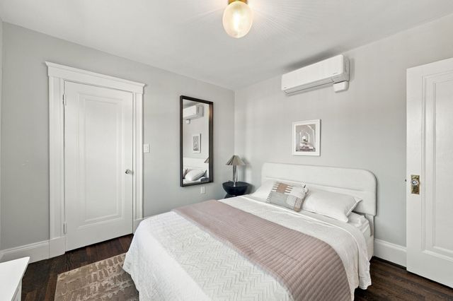 74 Tedesco St, Marblehead, MA 01945