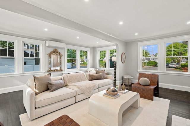 74 Tedesco St, Marblehead, MA 01945