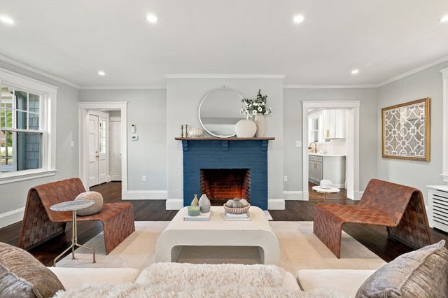 74 Tedesco St, Marblehead, MA 01945