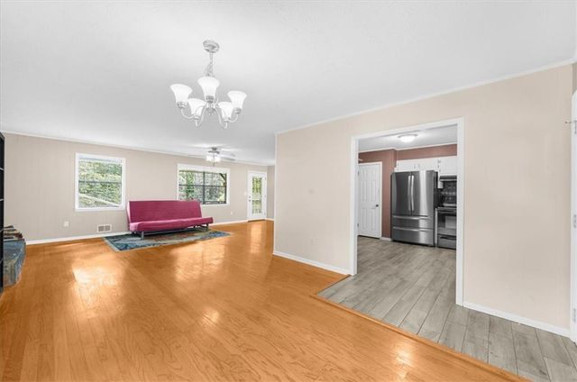 4005 Hillpine Way, Douglasville, GA 30135