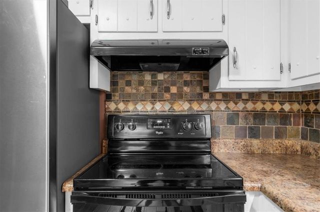 4005 Hillpine Way, Douglasville, GA 30135