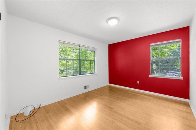 4005 Hillpine Way, Douglasville, GA 30135