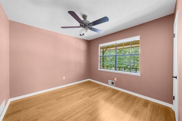 4005 Hillpine Way, Douglasville, GA 30135