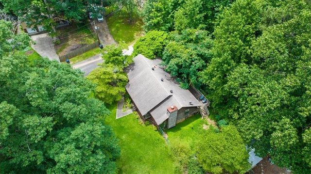 4005 Hillpine Way, Douglasville, GA 30135