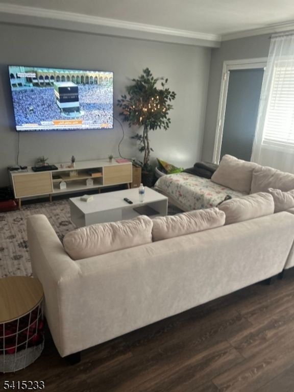 276 Prospect St 3H, East Orange City, NJ 07017