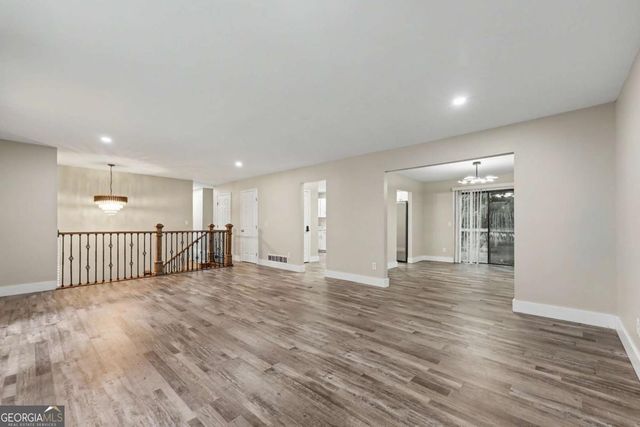 2276 Skyline Drive, Gainesville, GA 30501