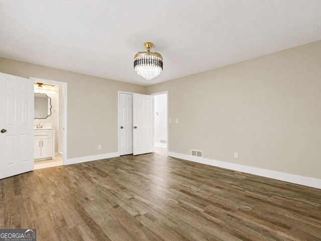 2276 Skyline Drive, Gainesville, GA 30501