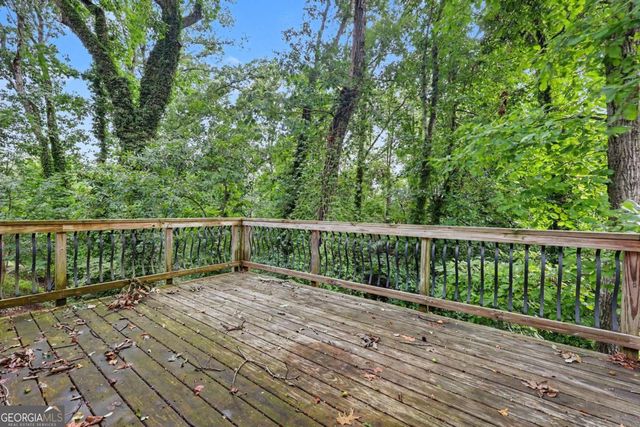 2276 Skyline Drive, Gainesville, GA 30501
