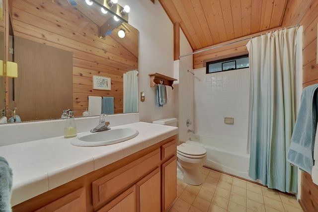 23205 Roden, Pioneer, CA 95666
