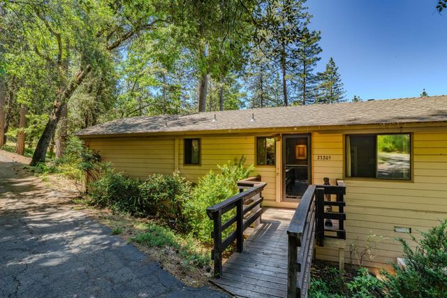 23205 Roden, Pioneer, CA 95666