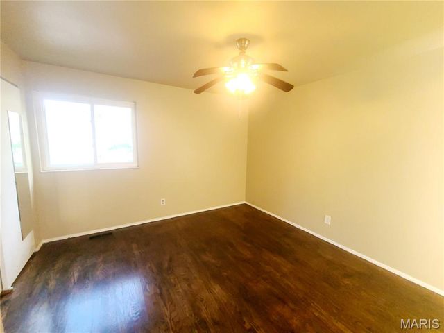 1516 Farmview Avenue, Unincorporated, MO 63138