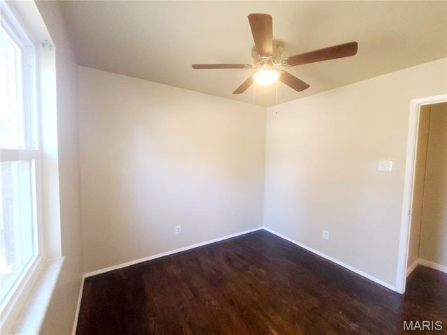 1516 Farmview Avenue, Unincorporated, MO 63138