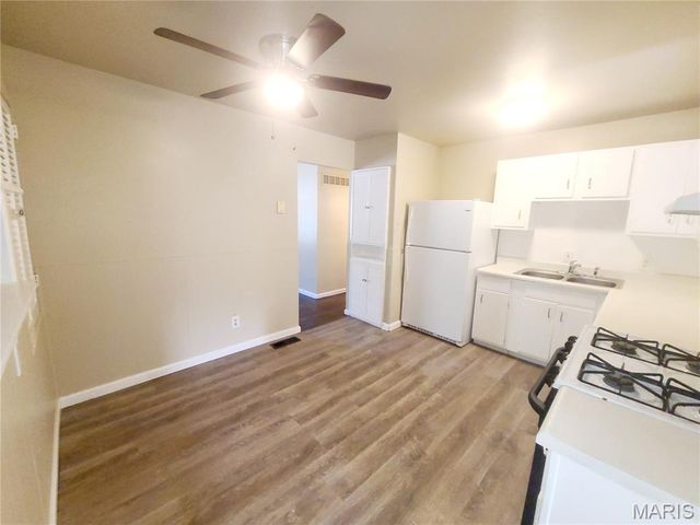 1516 Farmview Avenue, Unincorporated, MO 63138