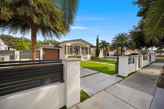 155 W 60th St, Hialeah, FL 33012