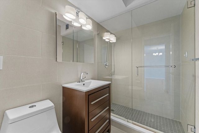 566 Commonwealth Ave 703, Boston, MA 02215