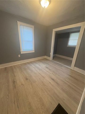 5214 Scarritt Avenue, Kansas City, MO 64123