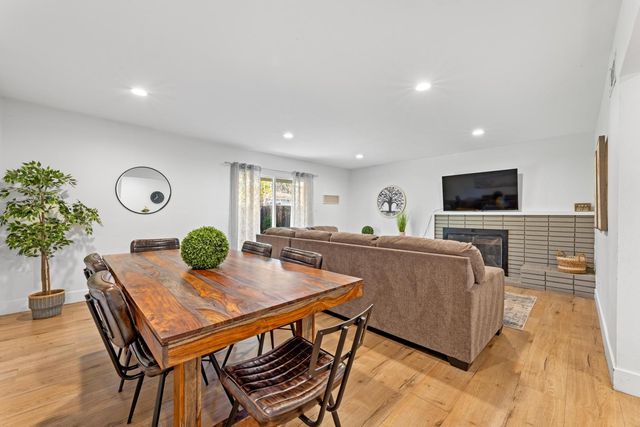 2457 Mcgregor Dr, Rancho Cordova, CA 95670