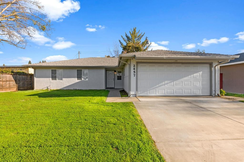 2457 Mcgregor Dr, Rancho Cordova, CA 95670