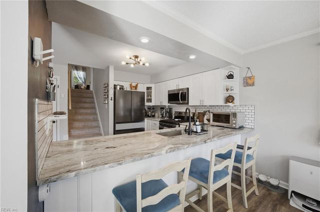 107 Dunbar Dr, Suffolk, VA 23434