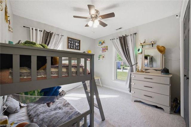 107 Dunbar Dr, Suffolk, VA 23434
