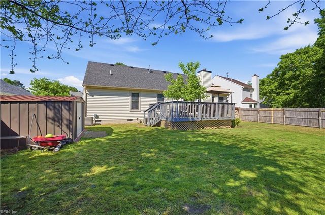 107 Dunbar Dr, Suffolk, VA 23434
