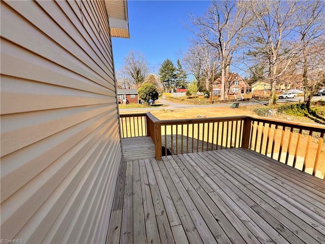 241 Forest Hill Avenue, Winston-salem, NC 27105