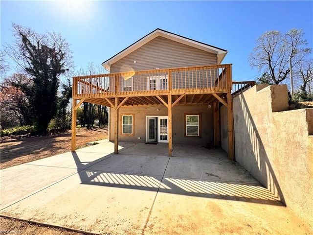241 Forest Hill Avenue, Winston-salem, NC 27105