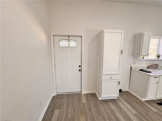 241 Forest Hill Avenue, Winston-salem, NC 27105