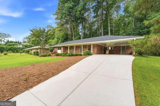 2016 Hollidon Road, Decatur, GA 30033