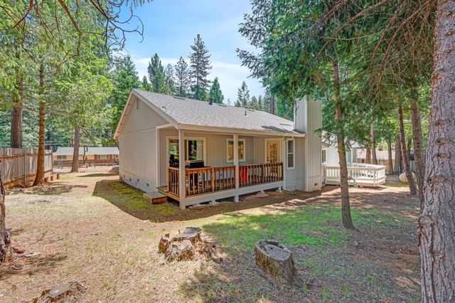 5564 Sierra Springs Dr, Pollock Pines, CA 95726