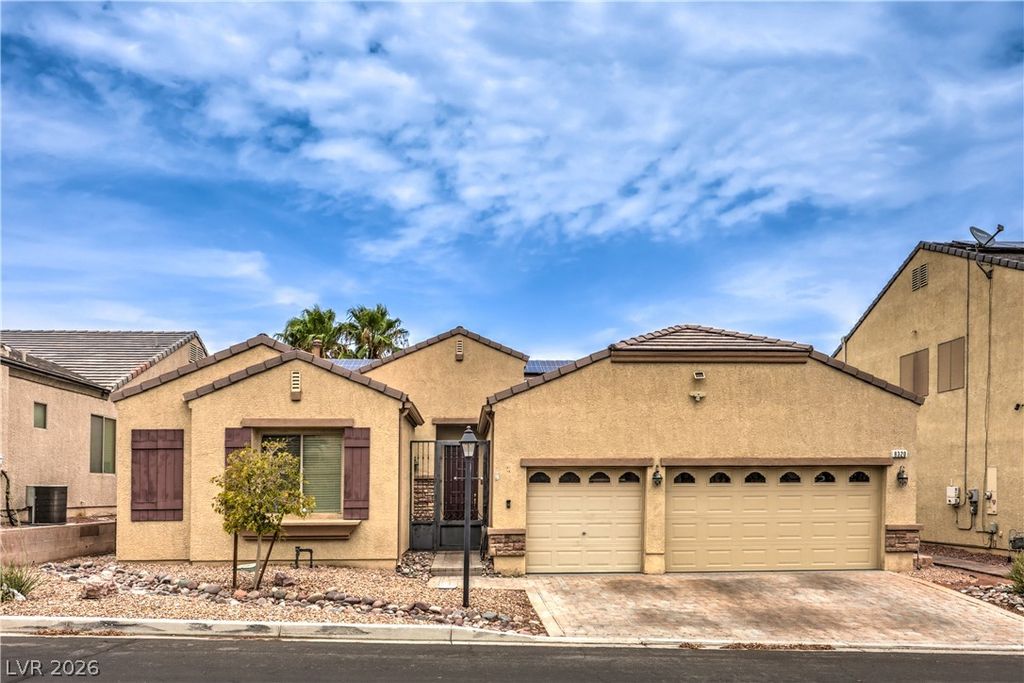8320 Preppy Fox Avenue, Las Vegas, NV 89131 — exterior