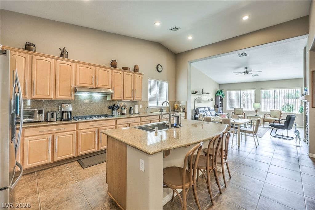 8320 Preppy Fox Avenue, Las Vegas, NV 89131 — photo 5