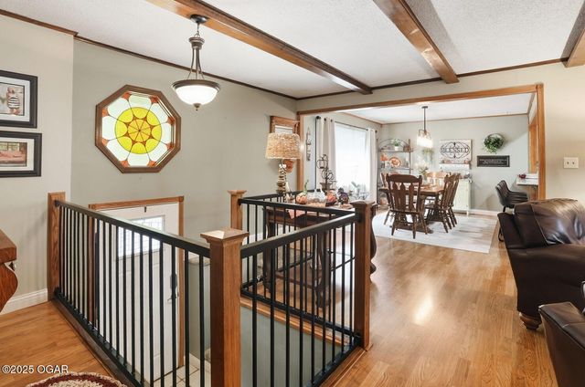 512 Geyer Road, Neosho, MO 64850