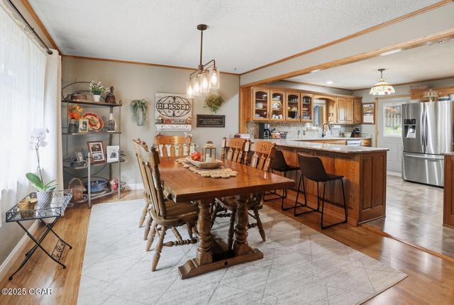 512 Geyer Road, Neosho, MO 64850