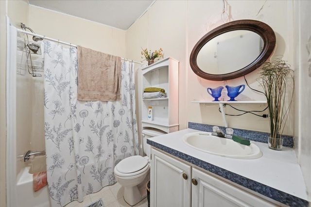 129 Notchwoods Drive, Boiling Springs, SC 29316