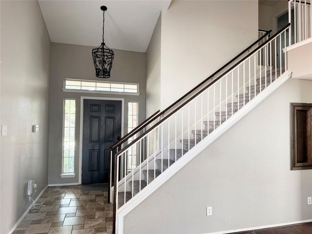 11715 Raymond C Ewry LN, Austin, TX 78748