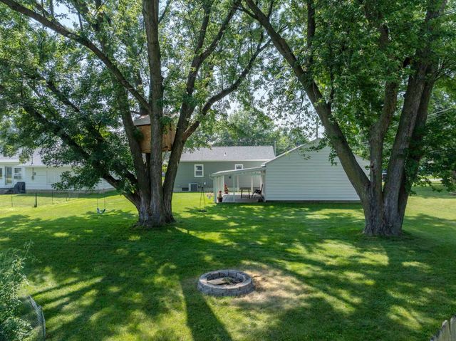 404 Sutton Avenue, Elk Run Heights, IA 50707