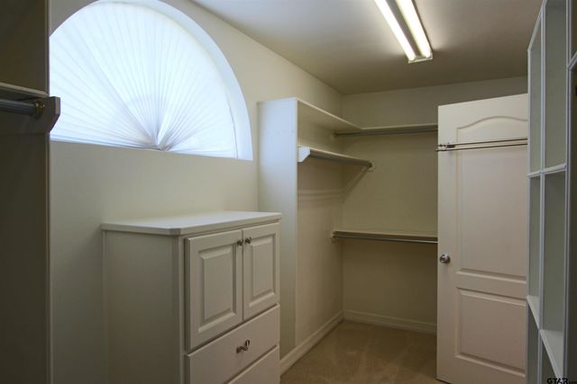 1202 Riverbend, Tyler, TX 75703
