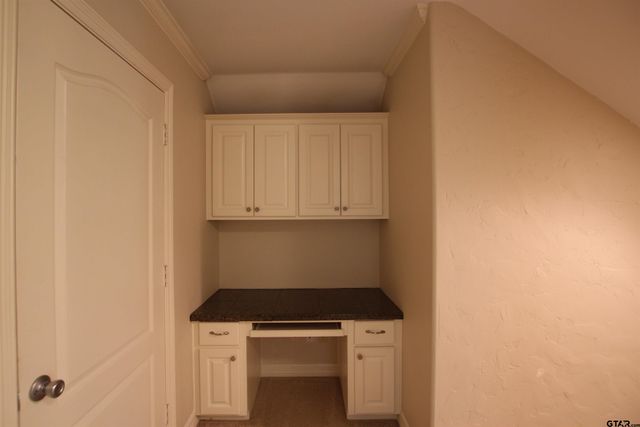 1202 Riverbend, Tyler, TX 75703