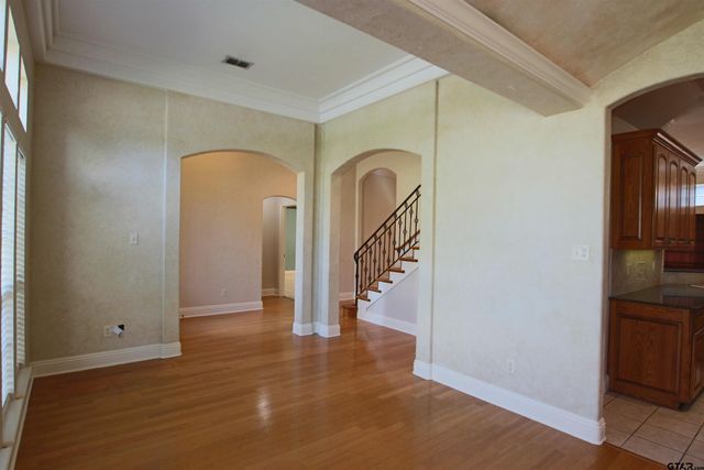 1202 Riverbend, Tyler, TX 75703