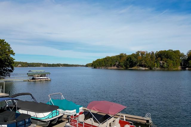 171 S Oak Pointe Drive, Seneca, SC 29678