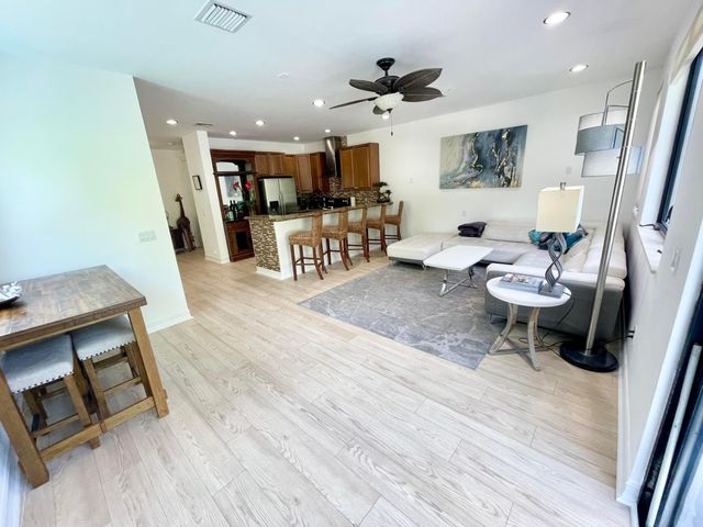 540 NE 17th Avenue, Fort Lauderdale, FL 33301
