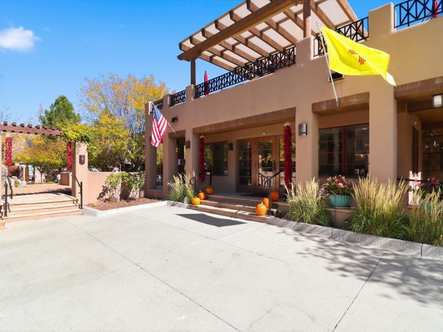 103 Catron Street 62, Santa Fe, NM 87501
