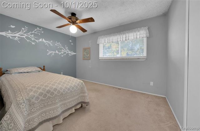 15716 Alsip Street, Roseville, MI 48066