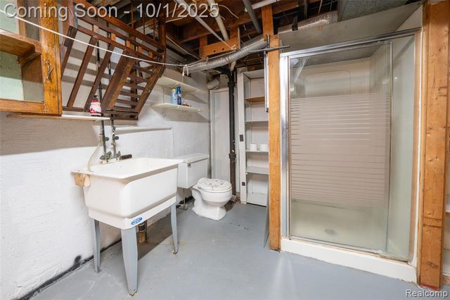 15716 Alsip Street, Roseville, MI 48066