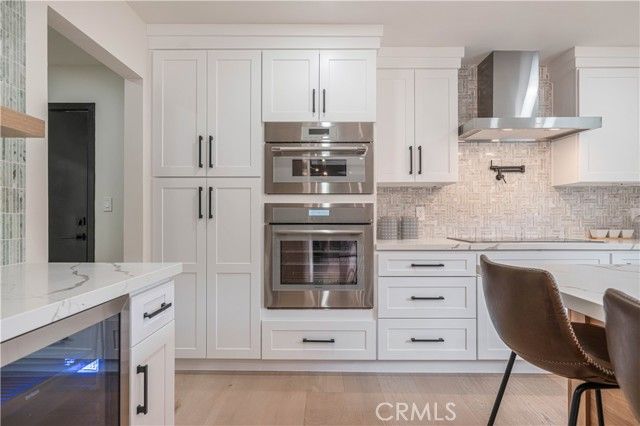 4112 Knobhill Drive, Sherman Oaks, CA 91403