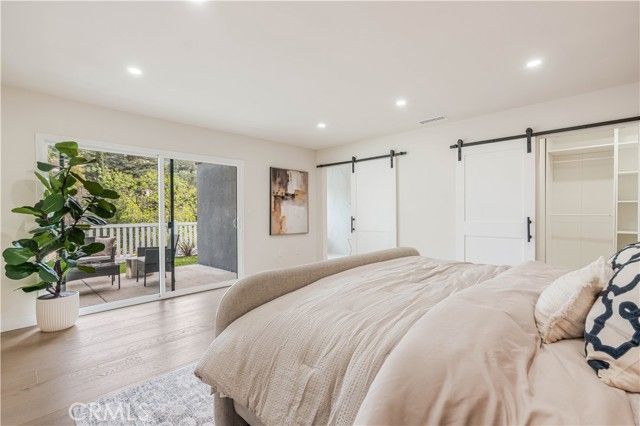 4112 Knobhill Drive, Sherman Oaks, CA 91403