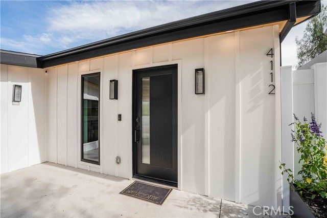 4112 Knobhill Drive, Sherman Oaks, CA 91403