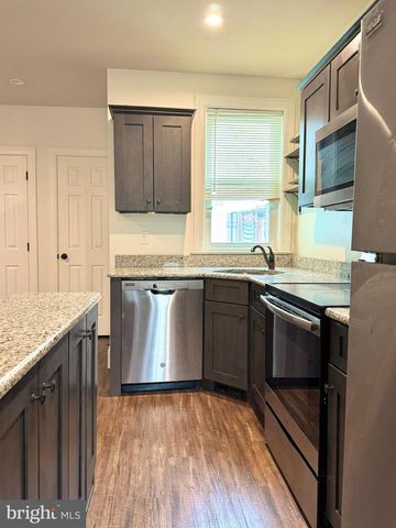 772 MARIETTA AVE, Lancaster, PA 17603